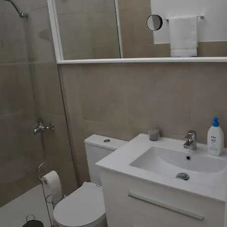 Area Ciudad דירה *